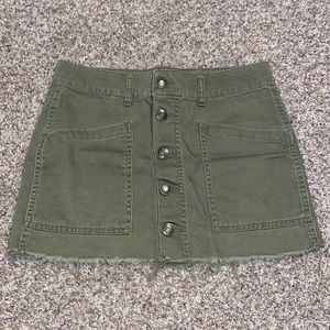 barely worn green skirt